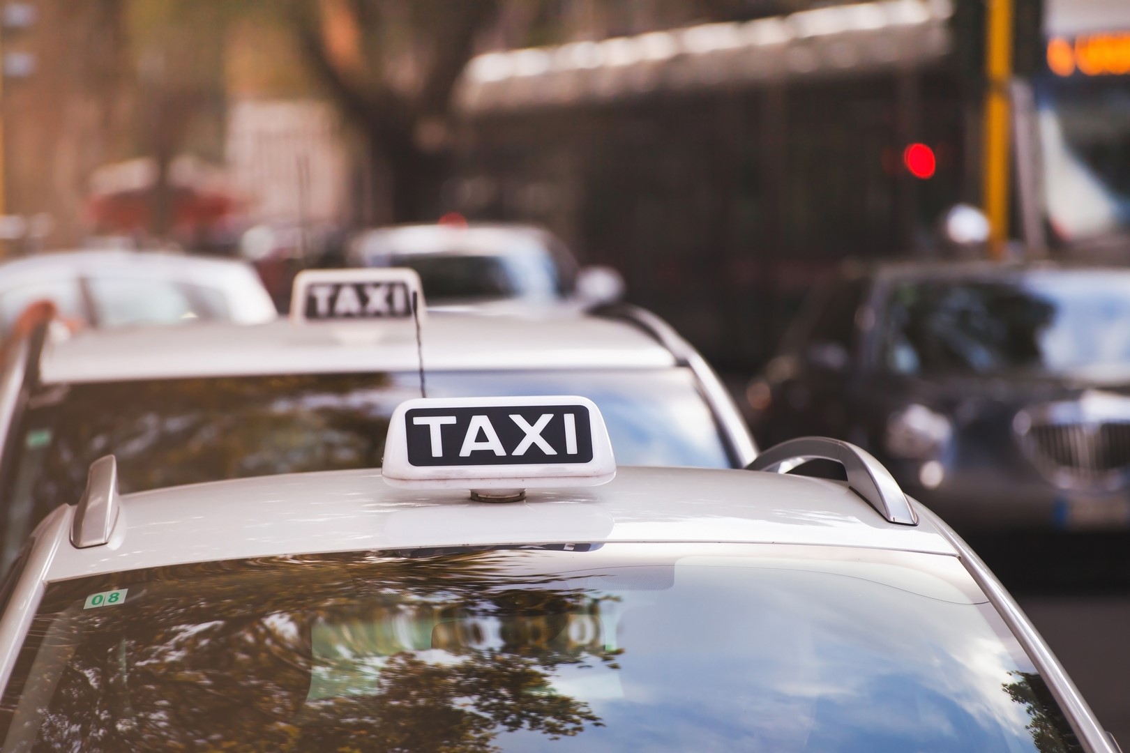 Taxi pour vos transferts aéroports et gares à Creil